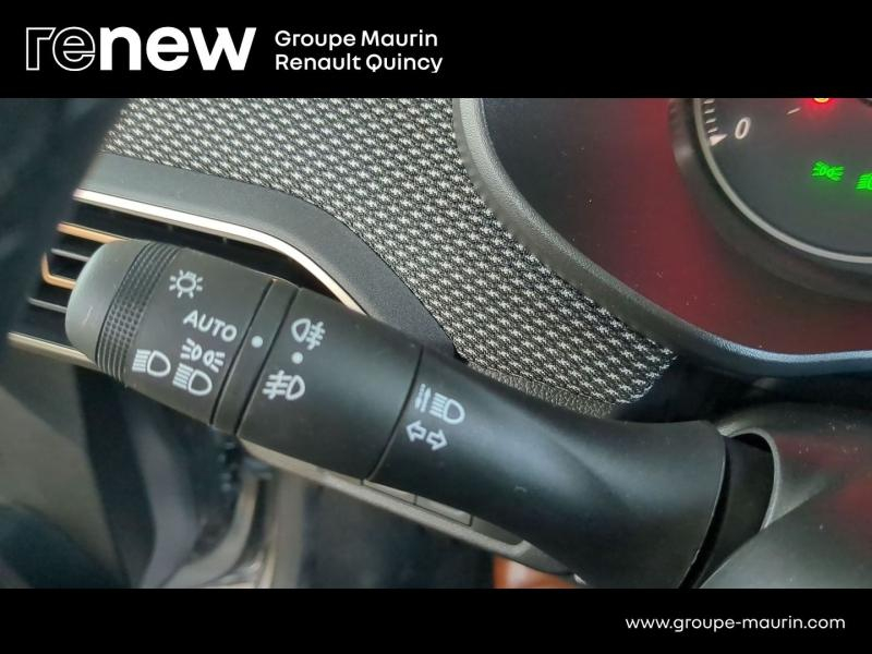 DACIA Sandero d’occasion à vendre à QUINCY-SOUS-SÉNART chez GGF - SAVY (Photo 15)