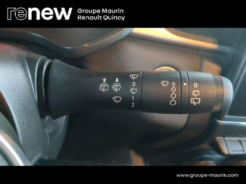 RENAULT Captur d’occasion à vendre à QUINCY-SOUS-SÉNART chez GGF - SAVY (Photo 16)