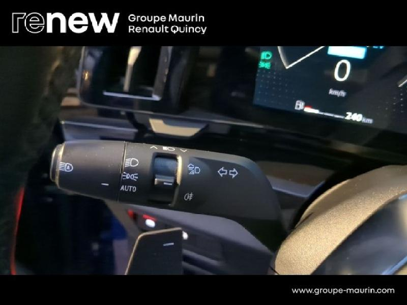 RENAULT Austral d’occasion à vendre à QUINCY-SOUS-SÉNART chez GGF - SAVY (Photo 16)