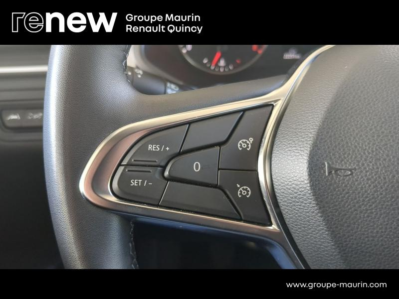 RENAULT Captur d’occasion à vendre à QUINCY-SOUS-SÉNART chez GGF - SAVY (Photo 12)