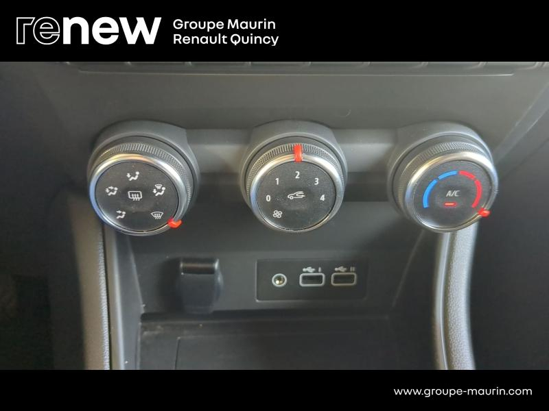 RENAULT Captur d’occasion à vendre à QUINCY-SOUS-SÉNART chez GGF - SAVY (Photo 16)