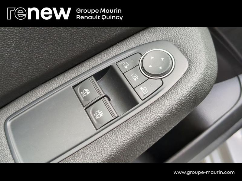 RENAULT Clio d’occasion à vendre à QUINCY-SOUS-SÉNART chez GGF - SAVY (Photo 13)