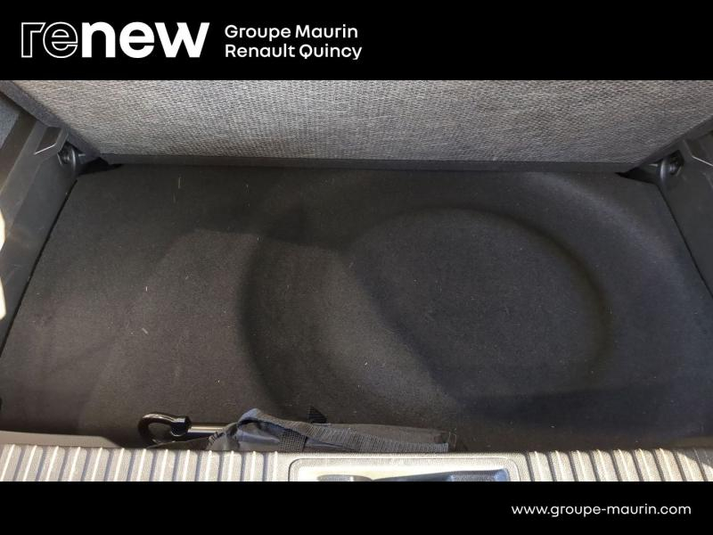 RENAULT Captur d’occasion à vendre à QUINCY-SOUS-SÉNART chez GGF - SAVY (Photo 11)