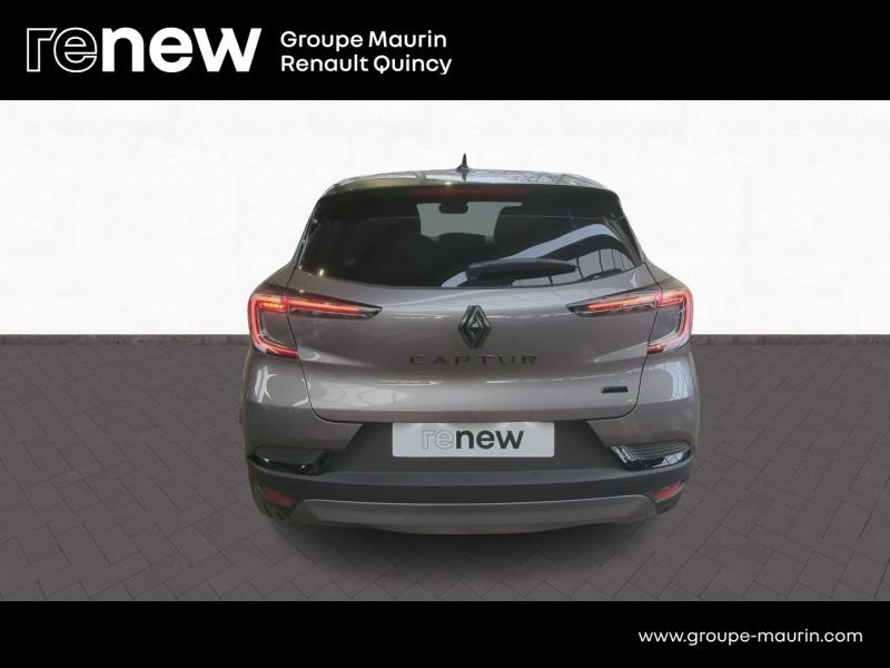 RENAULT Captur d’occasion à vendre à QUINCY-SOUS-SÉNART chez GGF - SAVY (Photo 6)