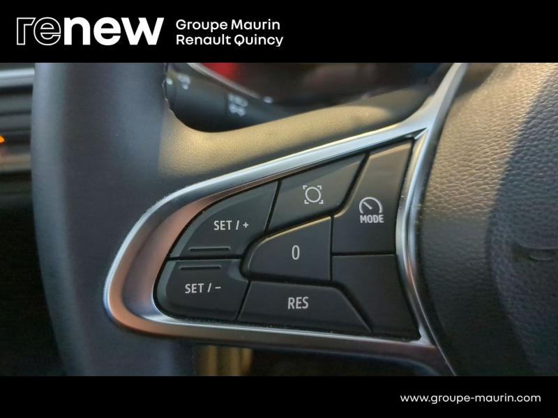 RENAULT Captur d’occasion à vendre à QUINCY-SOUS-SÉNART chez GGF - SAVY (Photo 18)