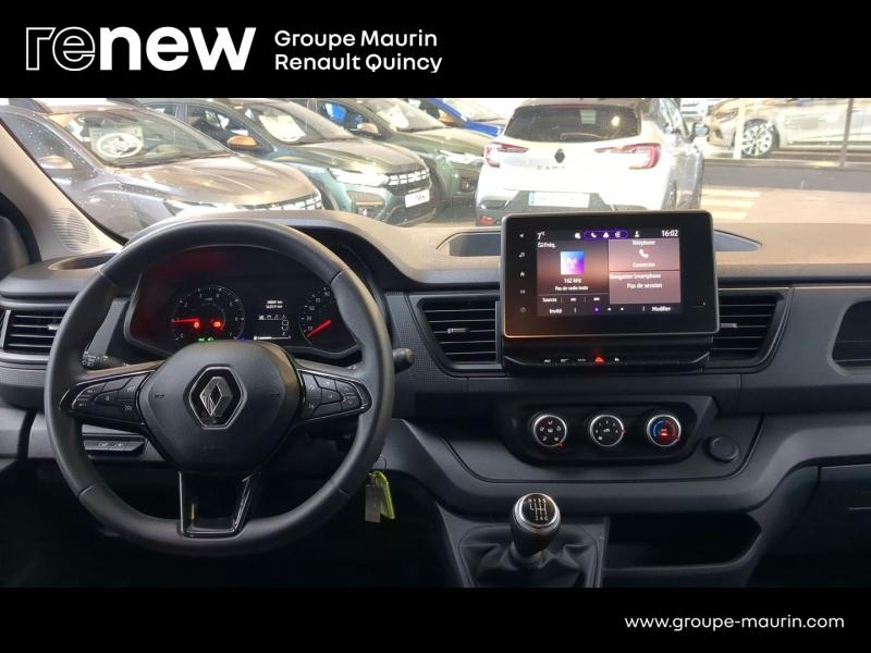 RENAULT Trafic Combi d’occasion à vendre à QUINCY-SOUS-SÉNART chez GGF - SAVY (Photo 11)