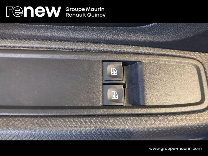 DACIA Sandero d’occasion à vendre à QUINCY-SOUS-SÉNART chez GGF - SAVY (Photo 13)