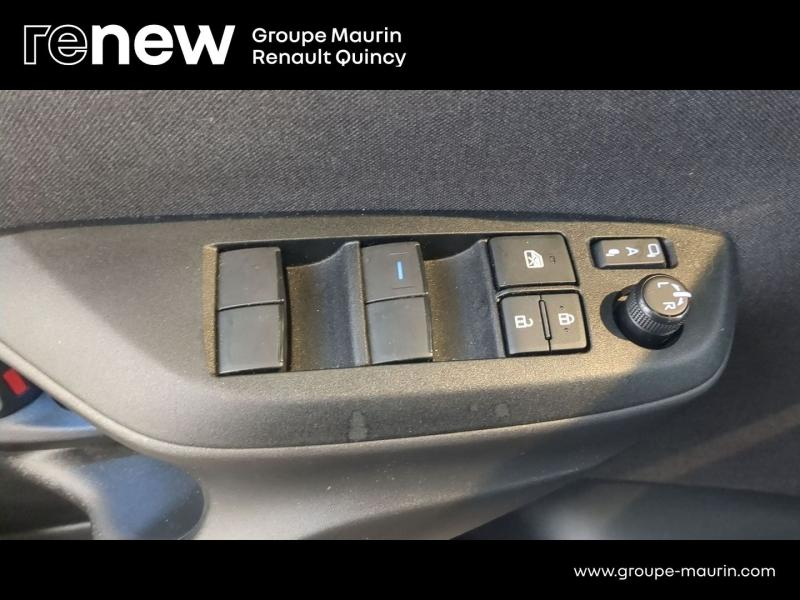 TOYOTA Yaris Cross d’occasion à vendre à QUINCY-SOUS-SÉNART chez GGF - SAVY (Photo 17)