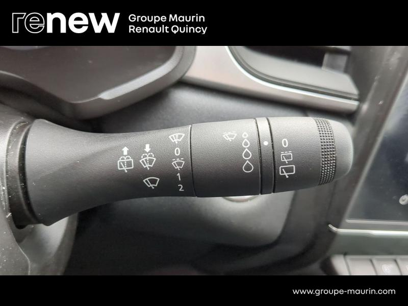 RENAULT Captur d’occasion à vendre à QUINCY-SOUS-SÉNART chez GGF - SAVY (Photo 16)