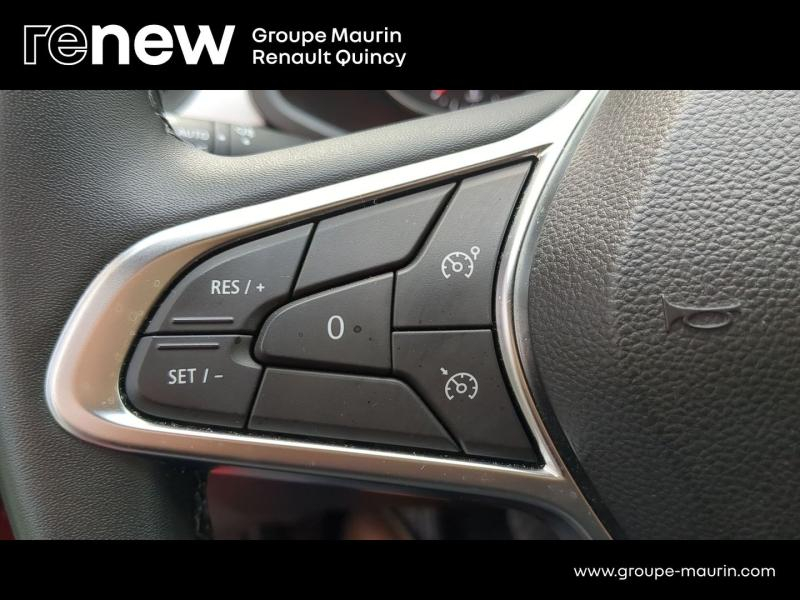 RENAULT Captur d’occasion à vendre à QUINCY-SOUS-SÉNART chez GGF - SAVY (Photo 17)