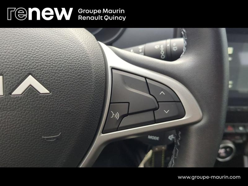 DACIA Duster d’occasion à vendre à QUINCY-SOUS-SÉNART chez GGF - SAVY (Photo 19)