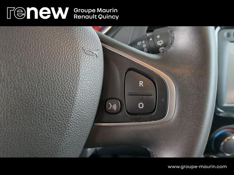 RENAULT Captur d’occasion à vendre à QUINCY-SOUS-SÉNART chez GGF - SAVY (Photo 16)