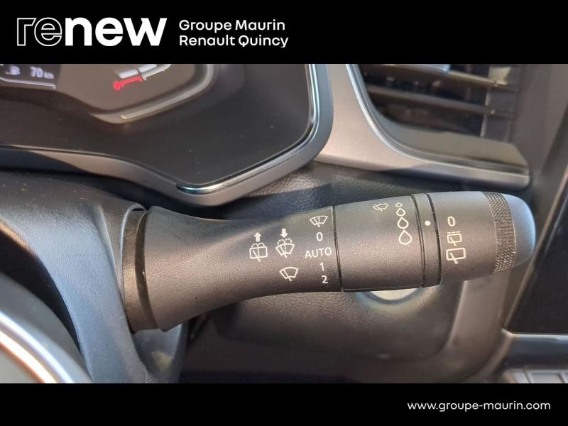 RENAULT Captur d’occasion à vendre à QUINCY-SOUS-SÉNART chez GGF - SAVY (Photo 18)
