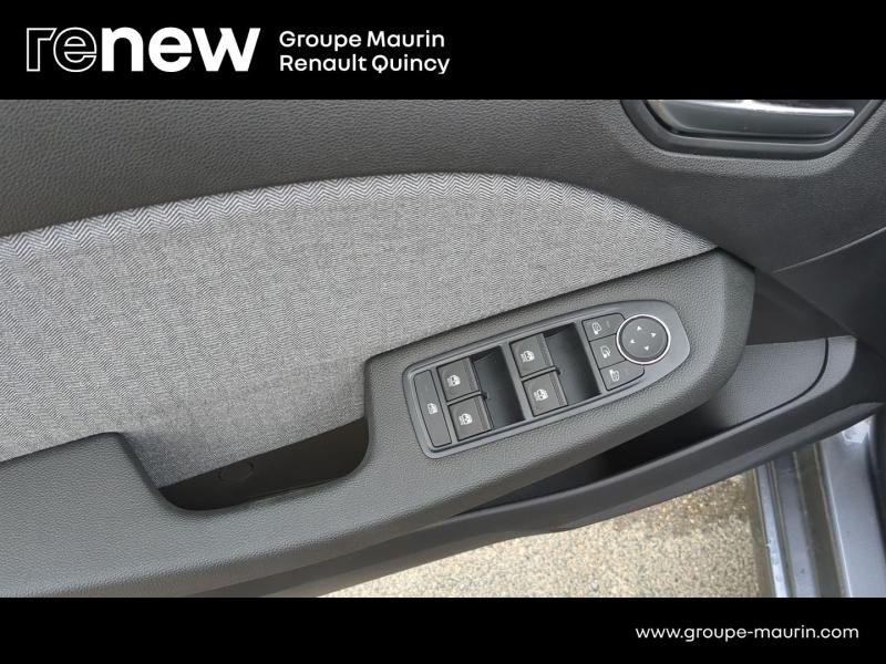 RENAULT Clio d’occasion à vendre à QUINCY-SOUS-SÉNART chez GGF - SAVY (Photo 15)