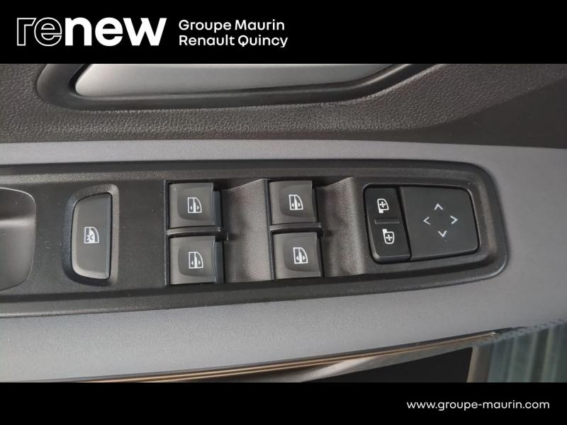 DACIA Sandero d’occasion à vendre à QUINCY-SOUS-SÉNART chez GGF - SAVY (Photo 16)