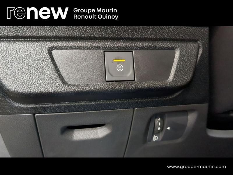 DACIA Sandero d’occasion à vendre à QUINCY-SOUS-SÉNART chez GGF - SAVY (Photo 17)