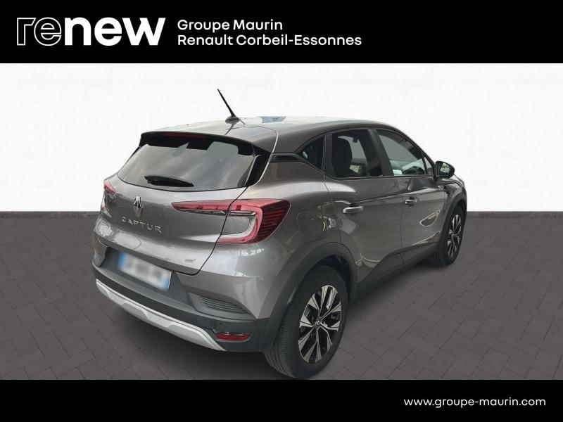 RENAULT Captur d’occasion à vendre à QUINCY-SOUS-SÉNART chez GGF - SAVY (Photo 5)