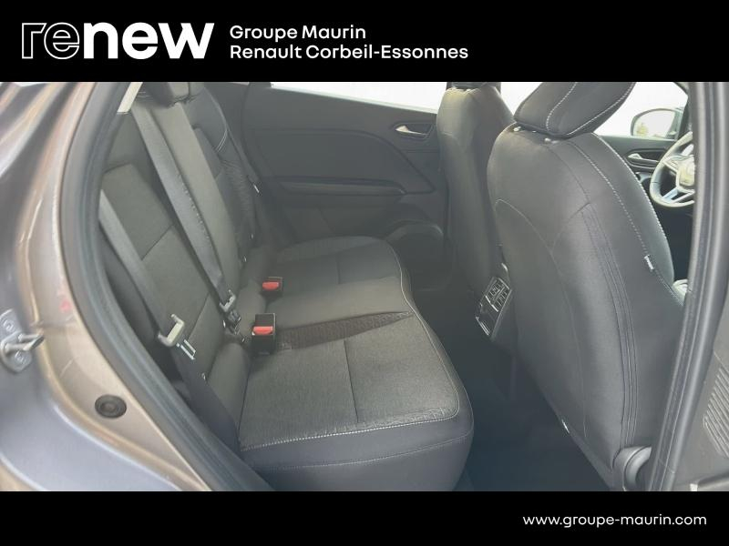 RENAULT Captur d’occasion à vendre à QUINCY-SOUS-SÉNART chez GGF - SAVY (Photo 15)