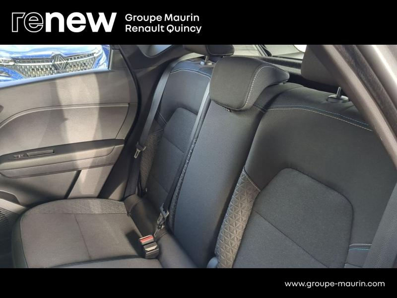 RENAULT Captur d’occasion à vendre à QUINCY-SOUS-SÉNART chez GGF - SAVY (Photo 13)