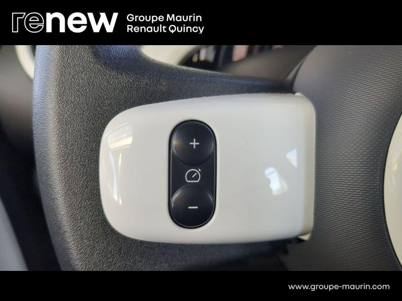 RENAULT Twingo d’occasion à vendre à QUINCY-SOUS-SÉNART chez GGF - SAVY (Photo 16)
