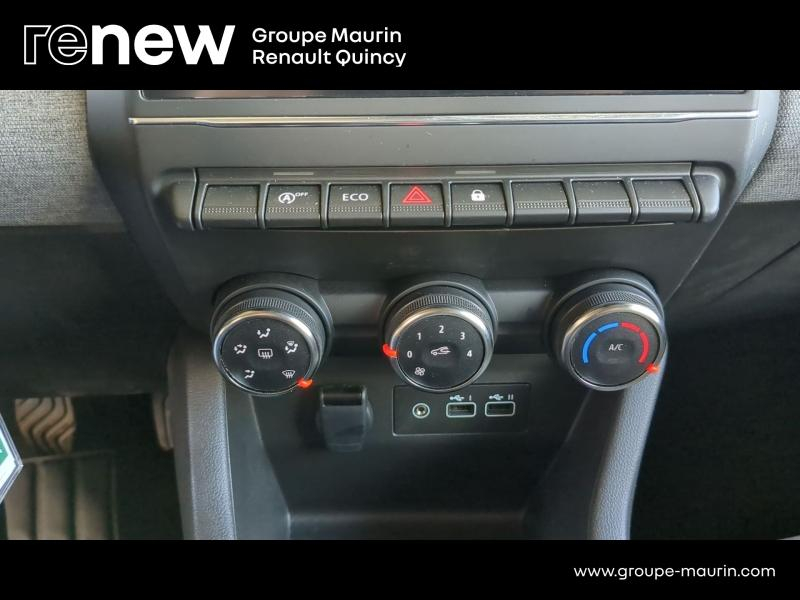 RENAULT Clio d’occasion à vendre à QUINCY-SOUS-SÉNART chez GGF - SAVY (Photo 16)