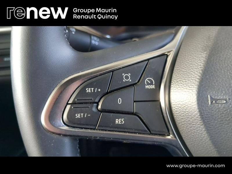 RENAULT Captur d’occasion à vendre à QUINCY-SOUS-SÉNART chez GGF - SAVY (Photo 15)