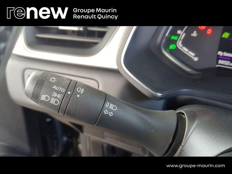 RENAULT Captur d’occasion à vendre à QUINCY-SOUS-SÉNART chez GGF - SAVY (Photo 17)