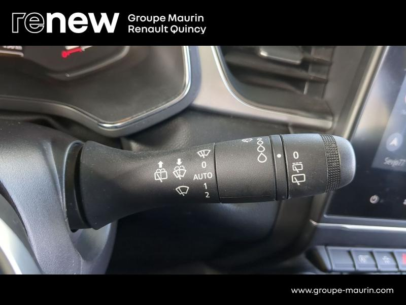 RENAULT Captur d’occasion à vendre à QUINCY-SOUS-SÉNART chez GGF - SAVY (Photo 18)