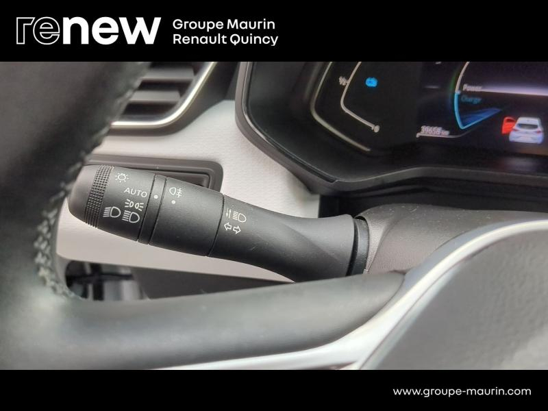 RENAULT Clio d’occasion à vendre à QUINCY-SOUS-SÉNART chez GGF - SAVY (Photo 17)