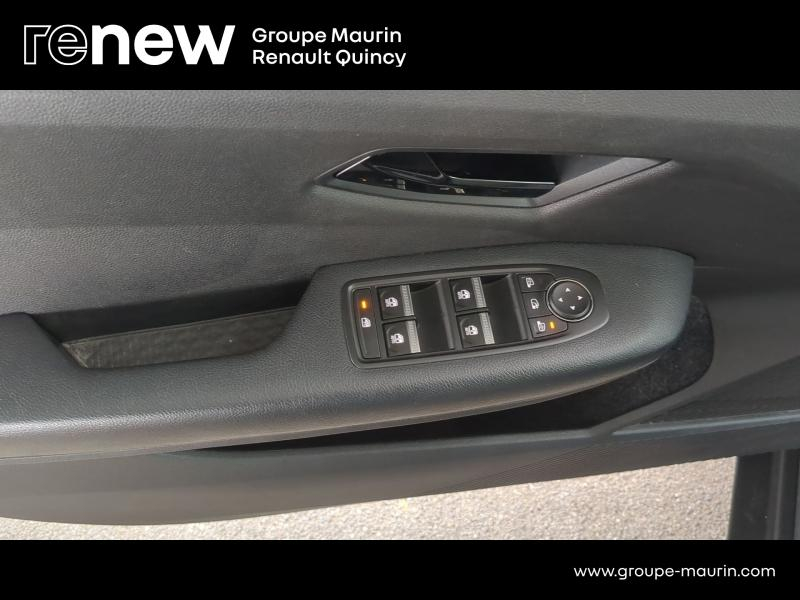 RENAULT Megane d’occasion à vendre à QUINCY-SOUS-SÉNART chez GGF - SAVY (Photo 9)