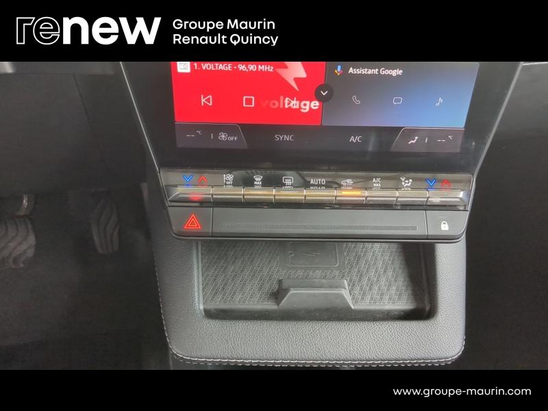 RENAULT Megane d’occasion à vendre à QUINCY-SOUS-SÉNART chez GGF - SAVY (Photo 16)