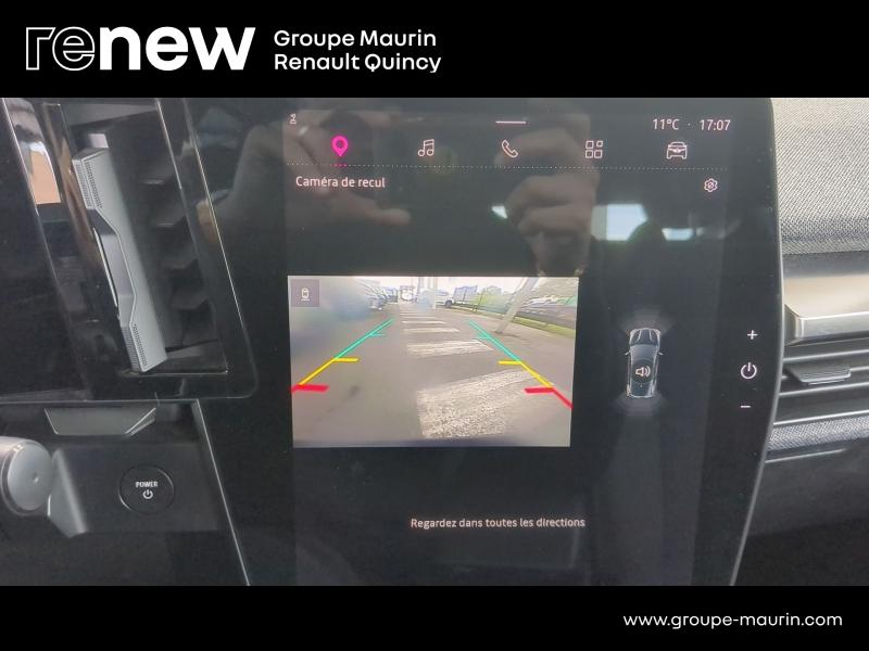 RENAULT Megane d’occasion à vendre à QUINCY-SOUS-SÉNART chez GGF - SAVY (Photo 18)