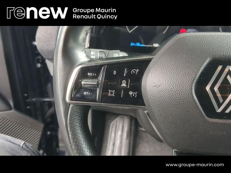 RENAULT Megane d’occasion à vendre à QUINCY-SOUS-SÉNART chez GGF - SAVY (Photo 12)