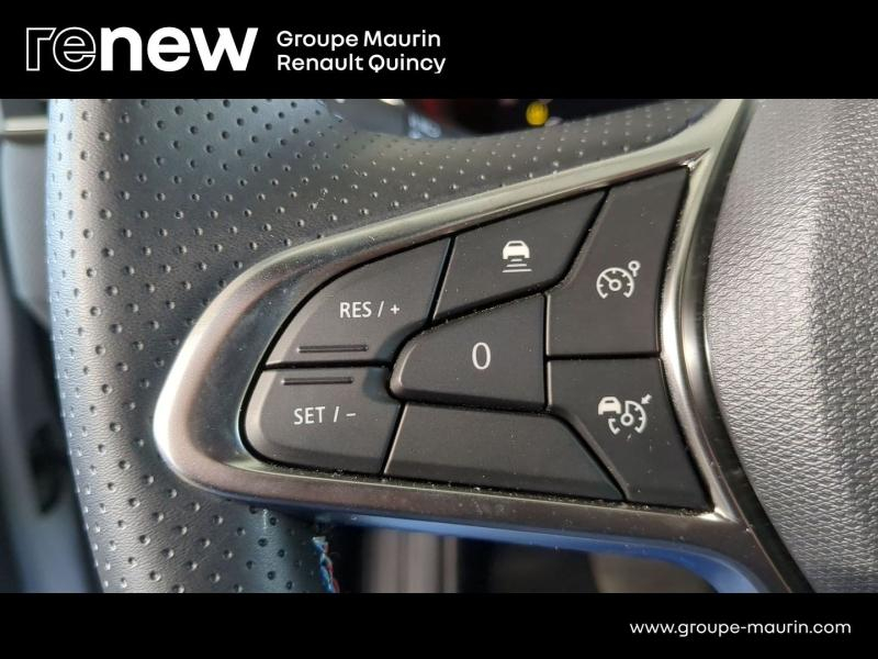 RENAULT Clio d’occasion à vendre à QUINCY-SOUS-SÉNART chez GGF - SAVY (Photo 17)