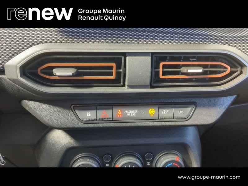 DACIA Sandero d’occasion à vendre à QUINCY-SOUS-SÉNART chez GGF - SAVY (Photo 20)