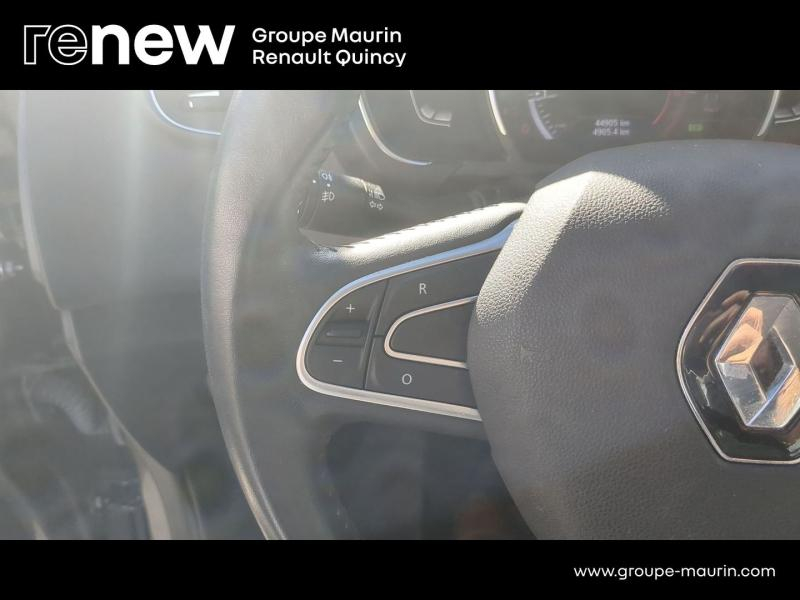 RENAULT Scenic d’occasion à vendre à QUINCY-SOUS-SÉNART chez GGF - SAVY (Photo 15)