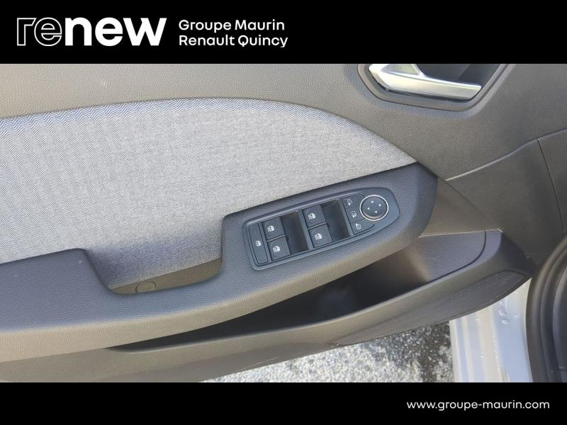 RENAULT Clio d’occasion à vendre à QUINCY-SOUS-SÉNART chez GGF - SAVY (Photo 12)