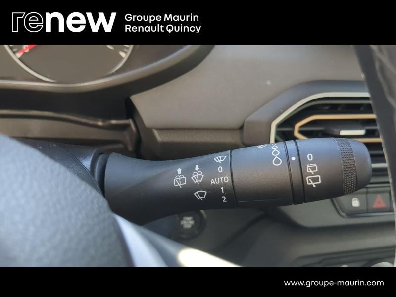 DACIA Sandero d’occasion à vendre à QUINCY-SOUS-SÉNART chez GGF - SAVY (Photo 16)