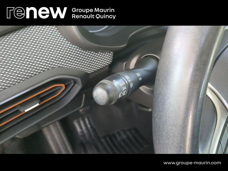 DACIA Sandero d’occasion à vendre à QUINCY-SOUS-SÉNART chez GGF - SAVY (Photo 16)